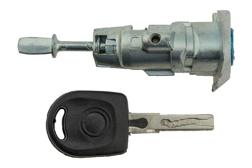 Вкладиш замку двері Volkswagen Passat B6 2020&ndash;, Passat B7 2020&ndash;, Passat Cc 2020&ndash; лівий On The Steering Wheel Side NTY EZC-VW-284 EZC-VW-284 фото