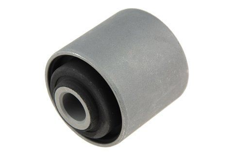 Сайлентблок рычага Nissan Patrol Y60 Y61 1987-2006, Terrano I Ii 1986-2006 задний NTY ZTT-NS-030G ZTT-NS-030G фото